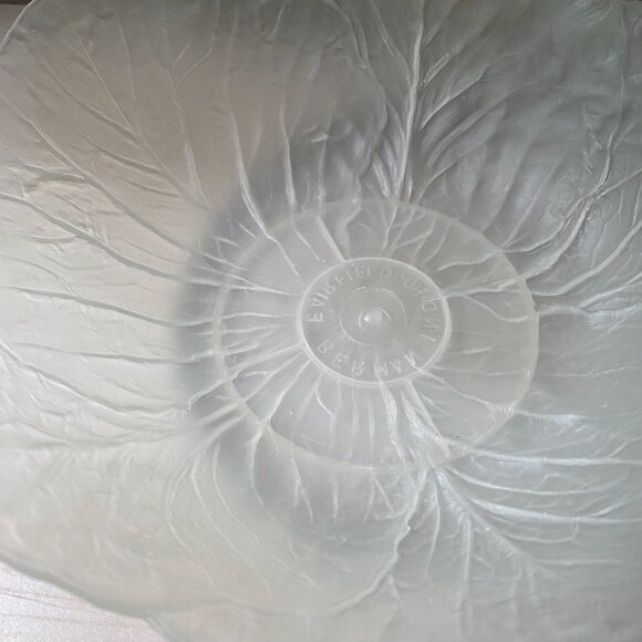 VTG Berman Industries frosted plastic lettuce / cabbage leaf salad serving bowl - Picture 3 of 8